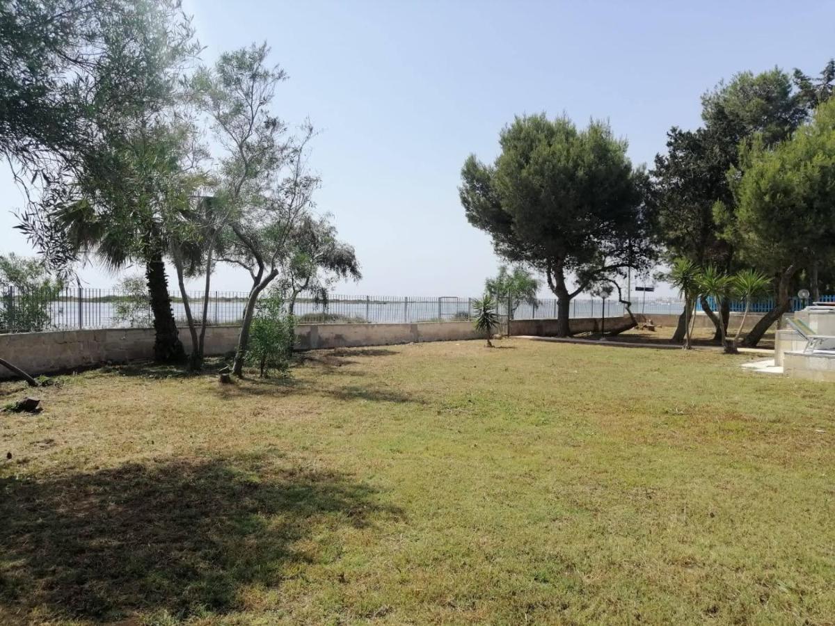 B&B La Penisola Porto Cesareo Exterior foto